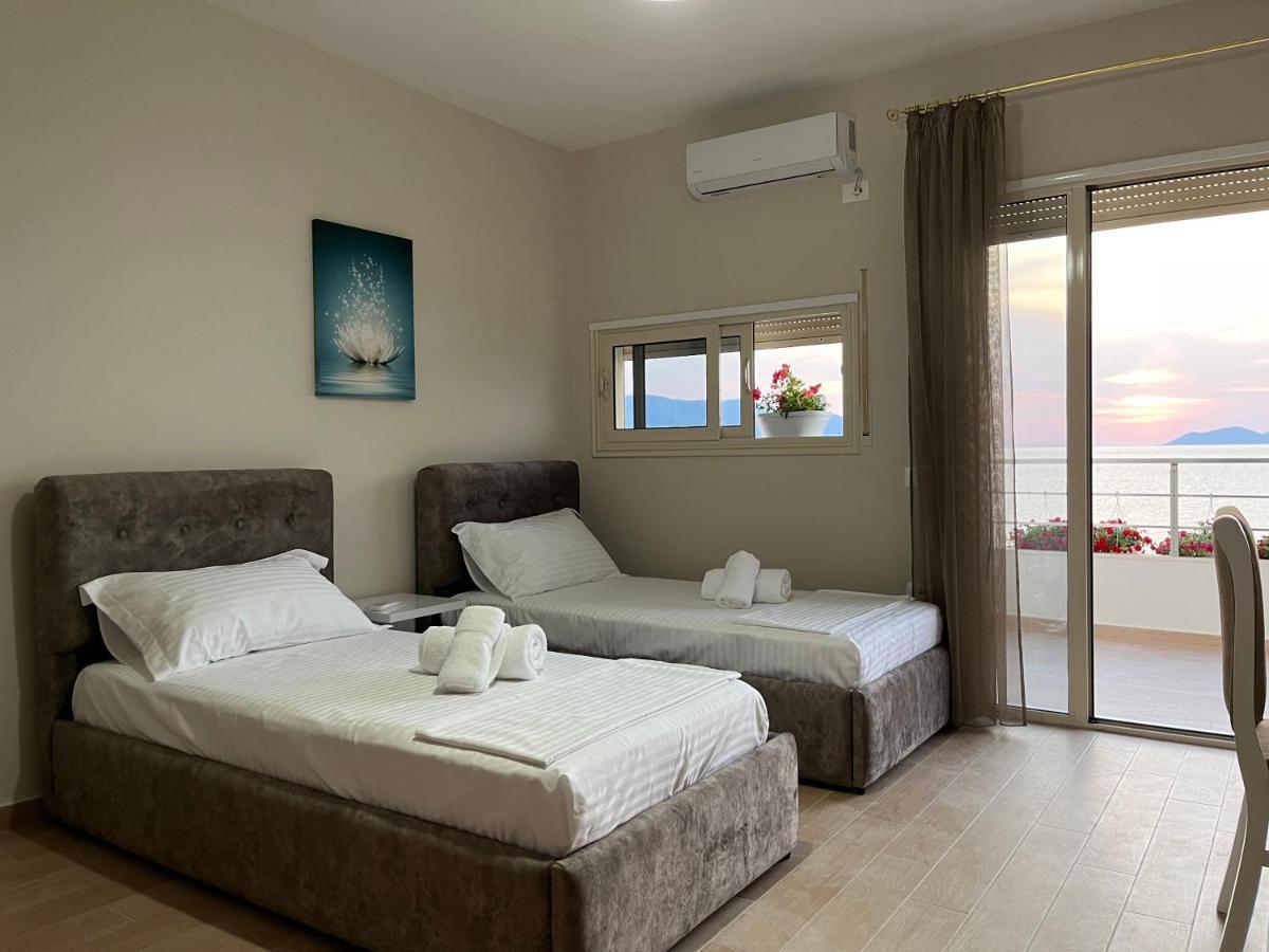 Lotus Apartments Vlorë Екстериор снимка