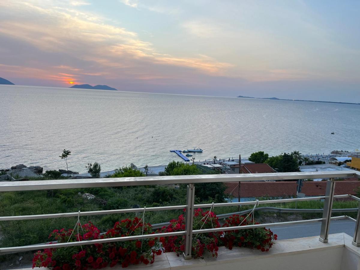 Lotus Apartments Vlorë Екстериор снимка