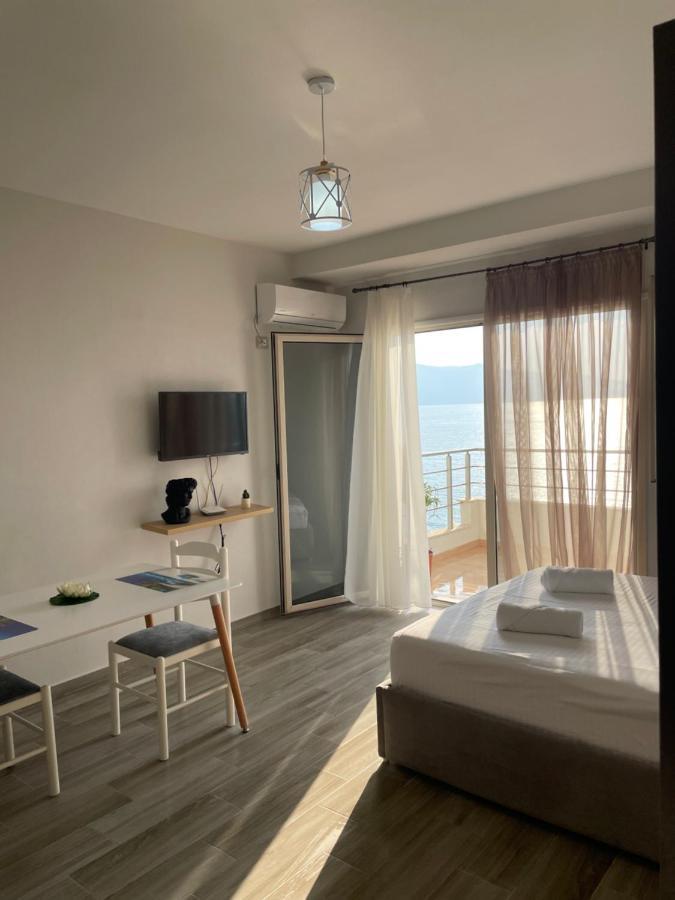 Lotus Apartments Vlorë Екстериор снимка