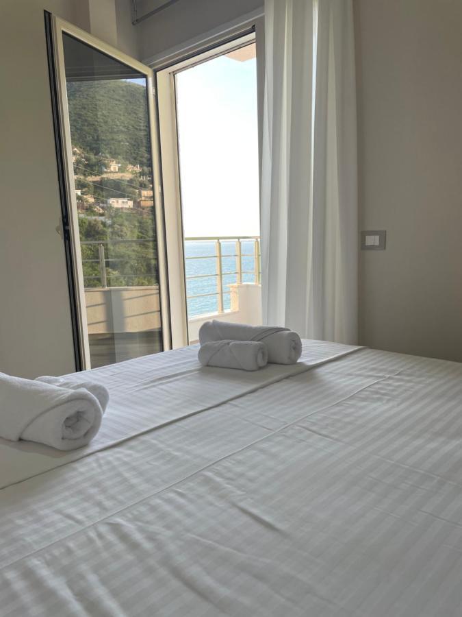 Lotus Apartments Vlorë Екстериор снимка